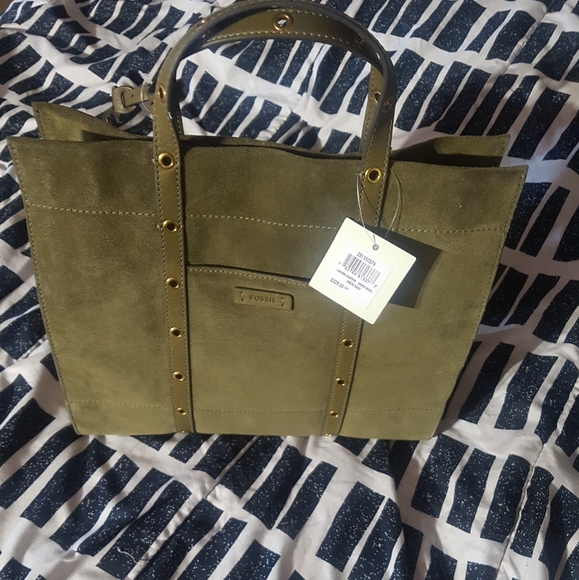 Fossil Purse - Picture 1 of 4